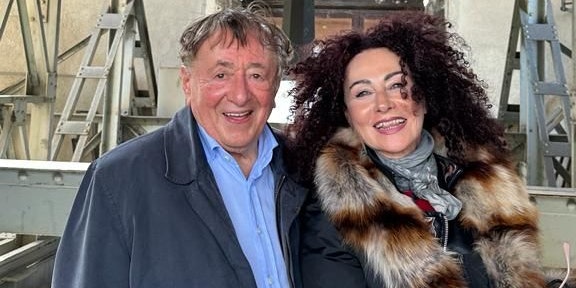 Richard Lugner und Christina Lugner machen einen besonderen Ausflug.