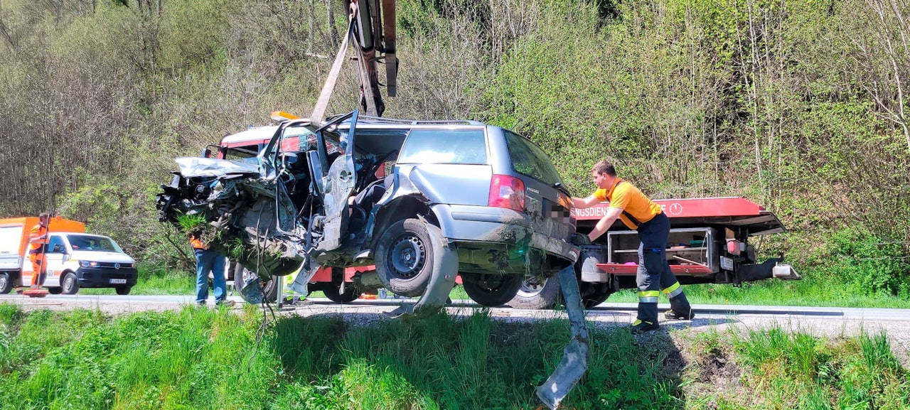 Heute.at - BMW-Lenker überholt – kurz darauf ist 49-Jähriger tot