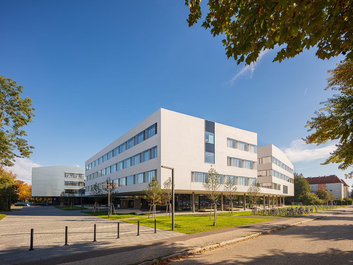 FH St. Pölten als Kooperationspartner der größten Interessenvertretung der Digitalwirtschaft. 