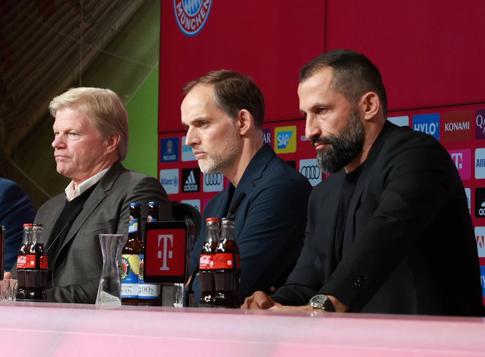 Die Bayern-Führungsetage hat für eine große Überraschung auf der Suche nach einem Stürmer gesorgt. 