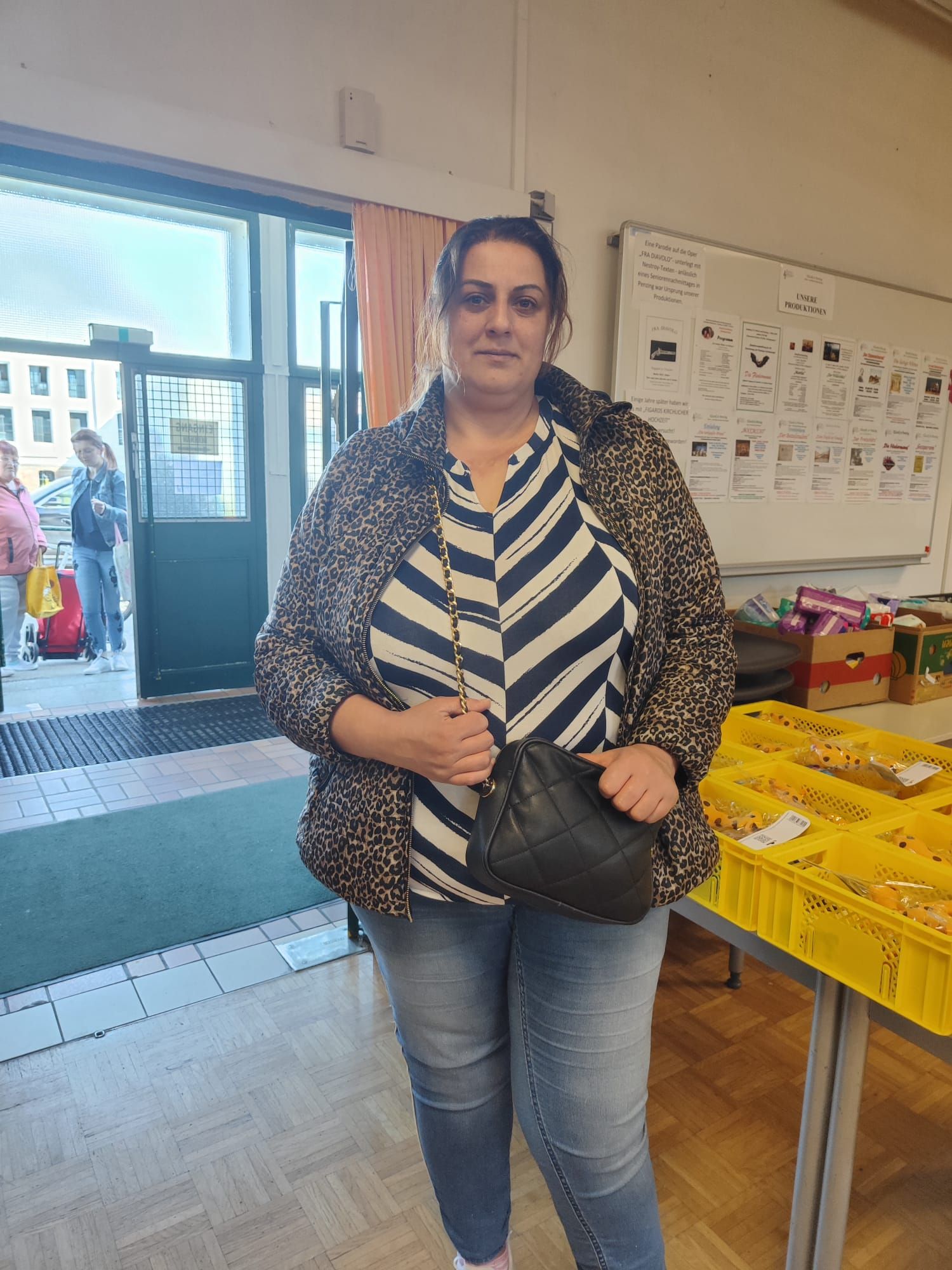 Ljubica (40) kann sich ihr Leben kaum noch leisten – und das, obwohl sie arbeitet. Die Wienerin ist auf die Hilfe der Caritas angewiesen.