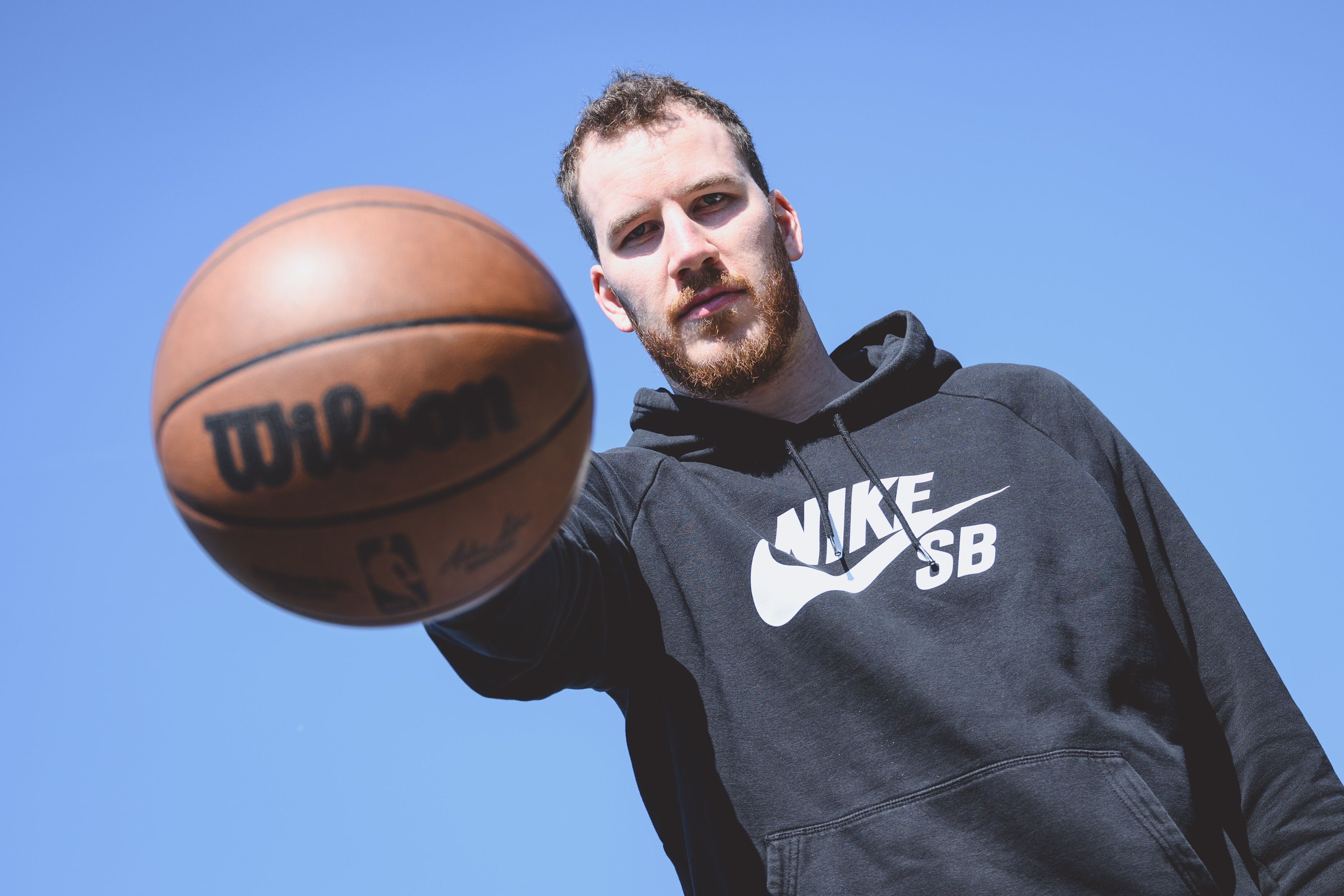 An der Alten Donau mit NBA-Star Jakob Pöltl