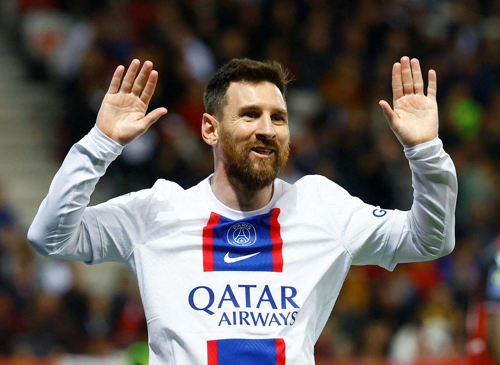 Fußball-Star Lionel Messi hat ein unmoralisches Angebot vorliegen. 