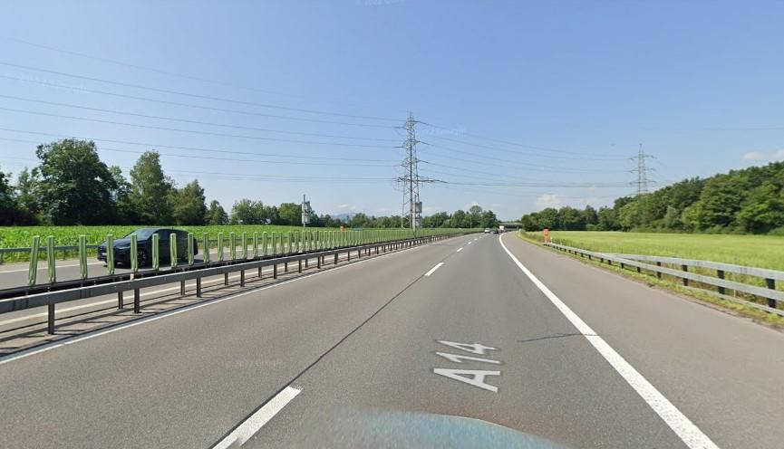 Der 15-Jährige wurde auf der Autobahn A14 geblitzt. 