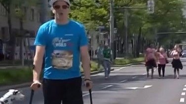 Lukas Müller beim Wings for Life World Run in Wien.