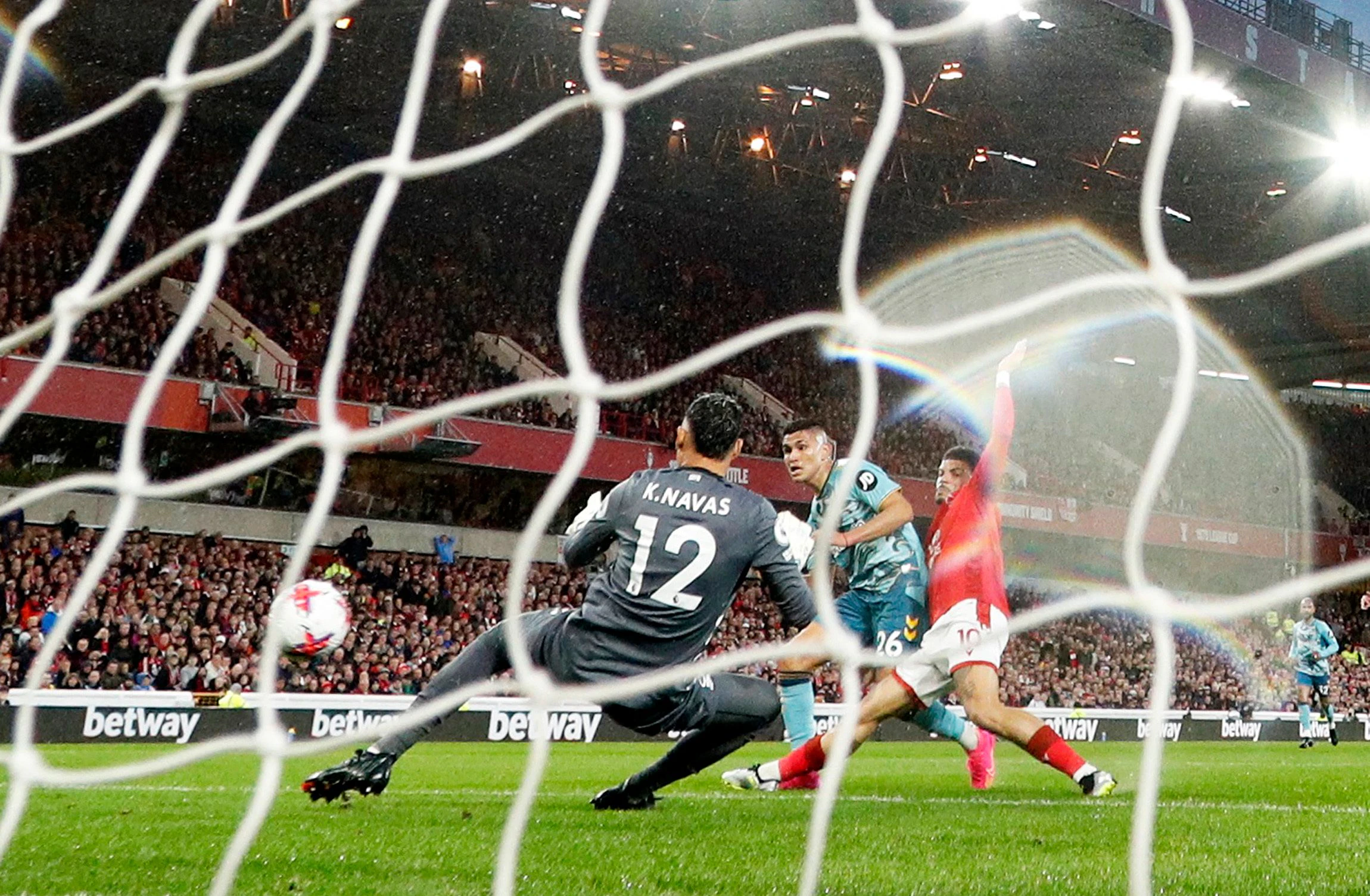 Spektakel: Nottingham Forest besiegte Southampton mit 4:3.