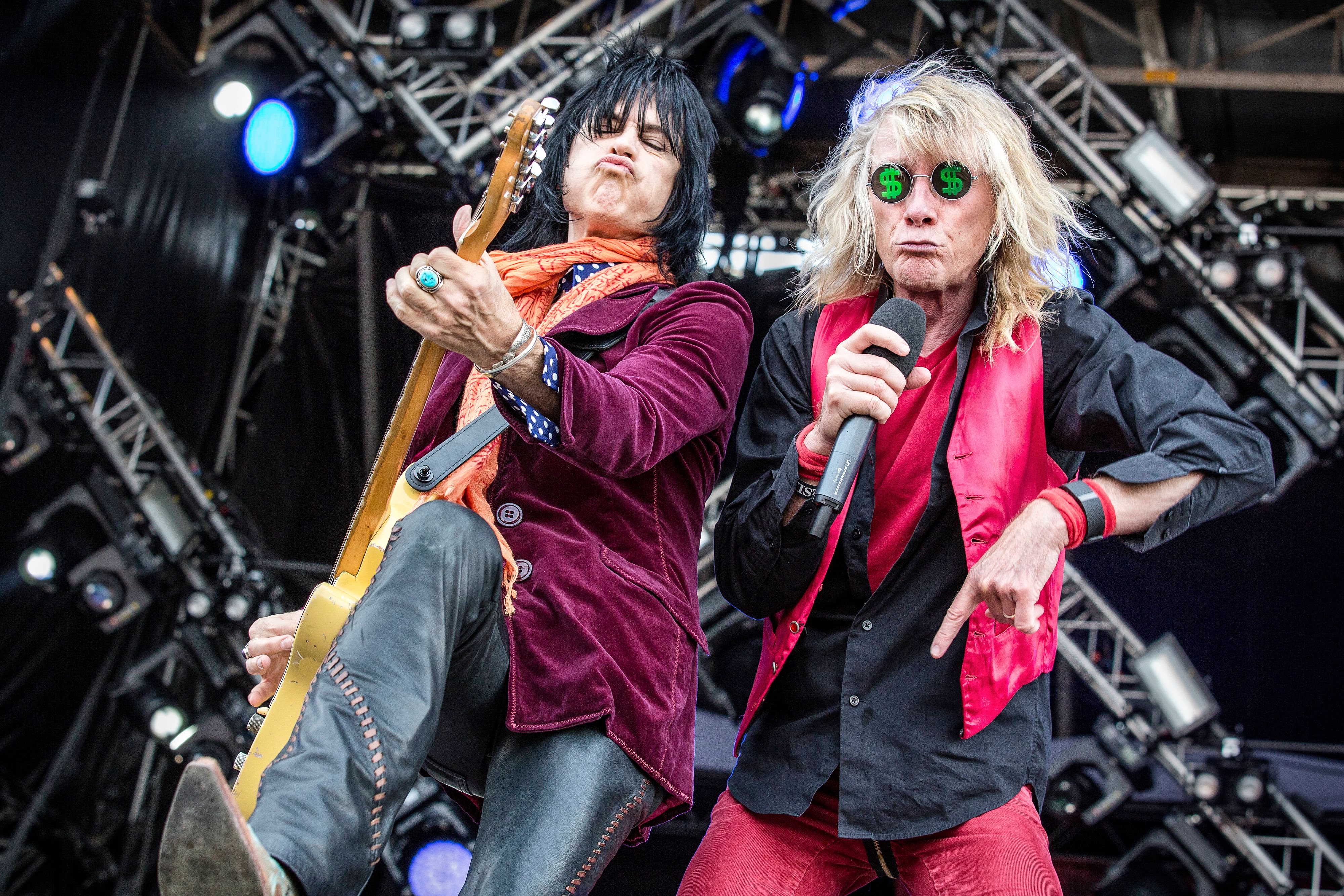 Die US-Rockband <strong>Kix</strong> kündigt an, ihre Karriere beenden zu wollen: Frontmann Steve Whiteman und Gitarrist Brian Forsythe.