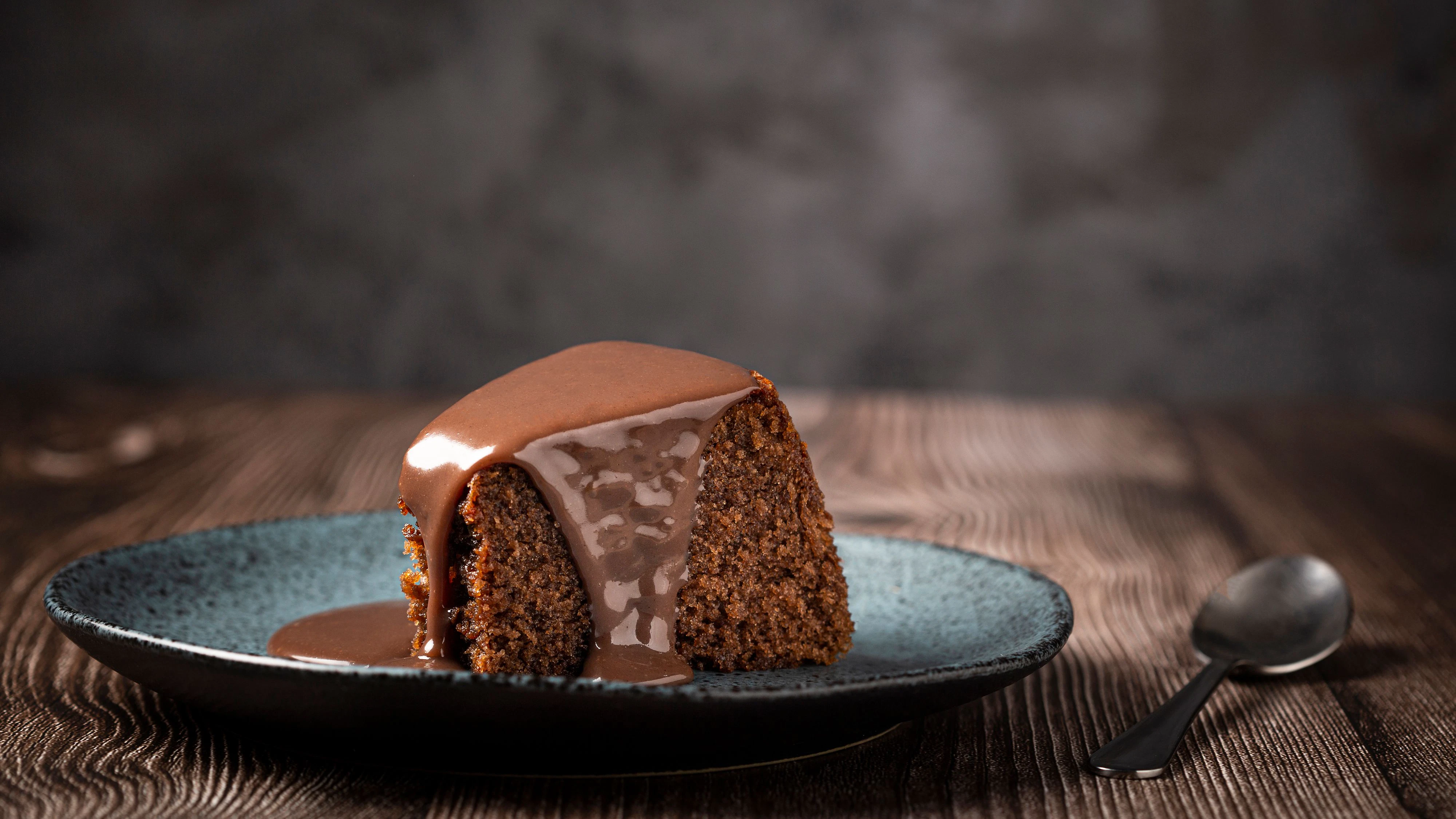 Aus Schokohasen-Resten lässt sich im Handumdrehen ein Schokokuchen zaubern.