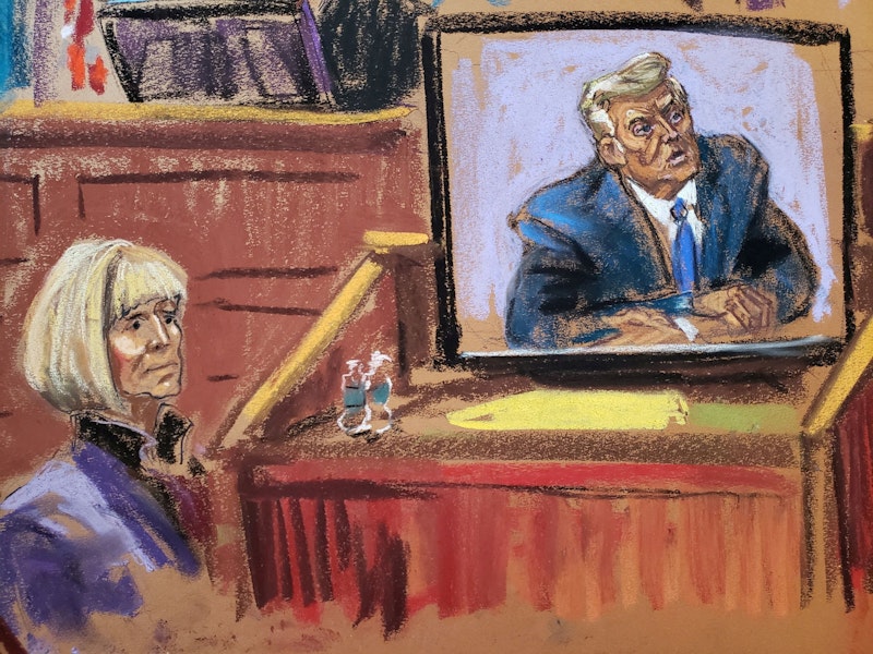 Die Kolumnistin E. Jean Carroll (79) hatte Trump vorgeworfen, sie 1996 in einer Umkleidekabine eines Luxuskaufhauses in New York vergewaltigt zu haben.