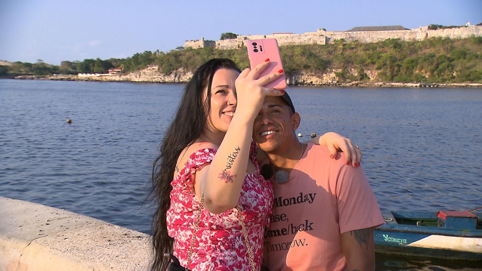 Nach dem plötzlichen Liebes-Aus für Ildiko und Toni, für den sie die Reise nach Kuba auf sich genommen hat, schwebt die 33-Jährige nun mit Dariel (28) auf "Wolke 7".