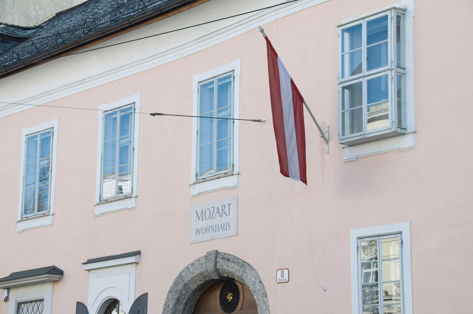 Bomben-Verdacht in Salzburg – Mozarthaus vor Evakuierung