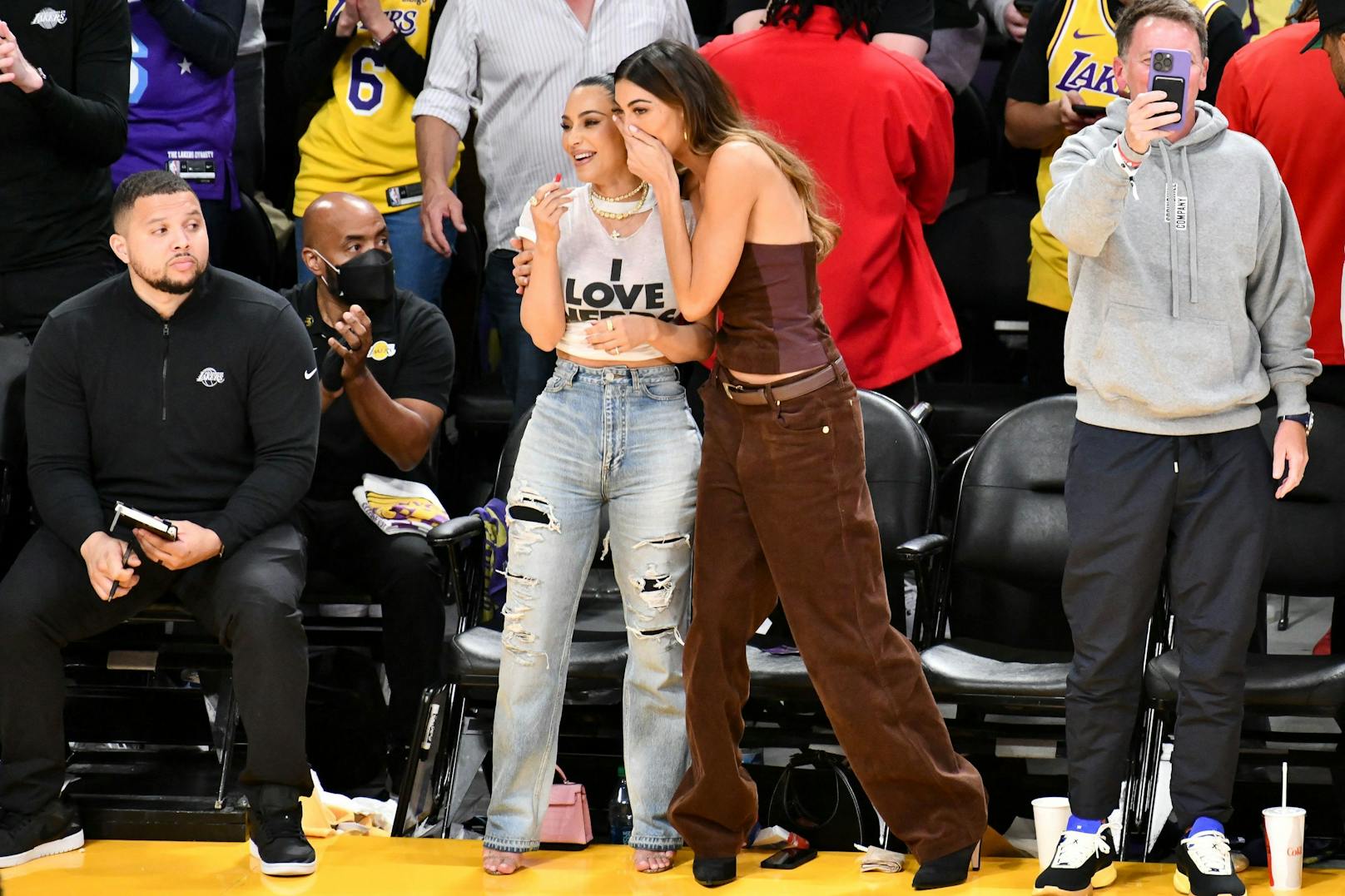 Datet Kim Kardashian jetzt einen Lakers-Spieler?