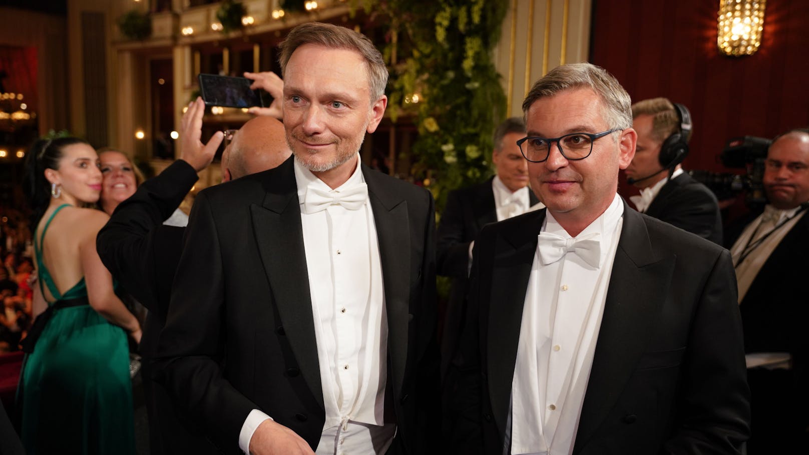 46.000 Euro Kosten: Finanzminister <strong>Magnus Brunner</strong> mit seinem deutschen Amtskollegen <strong>Christian Lindner</strong> (FDP) am Opernball.