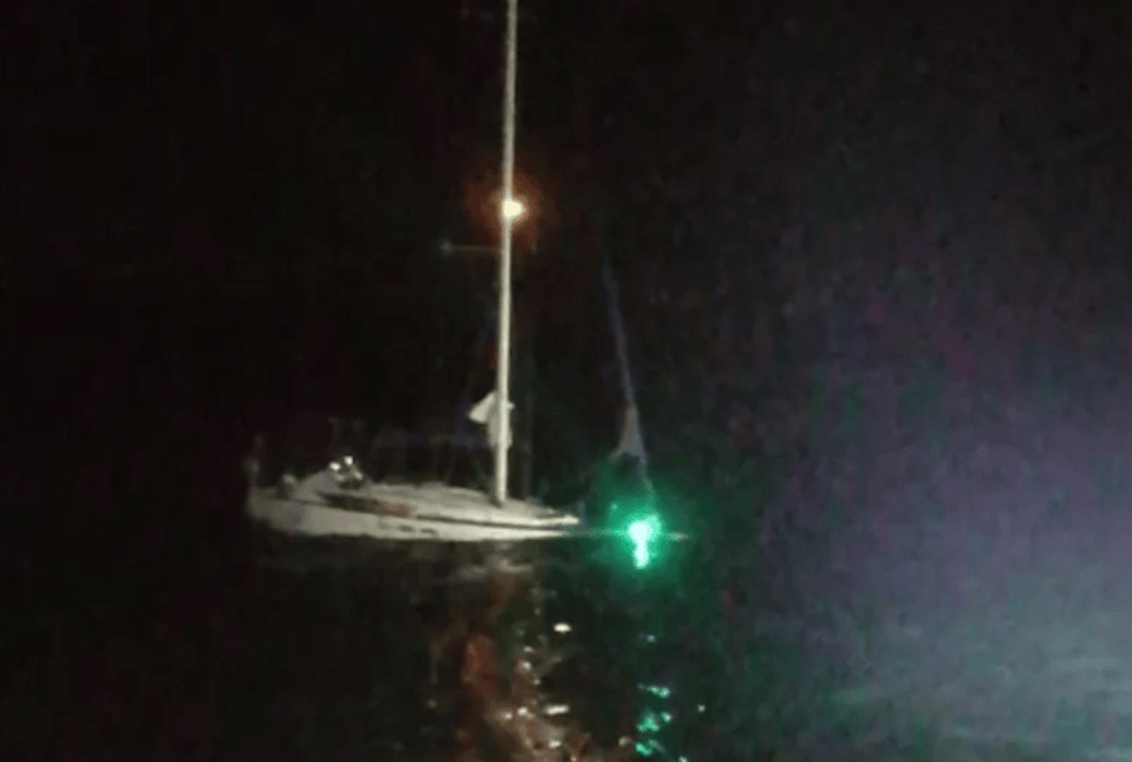 Orca-Attacke – Video zeigt, wie Jacht im Meer versinkt