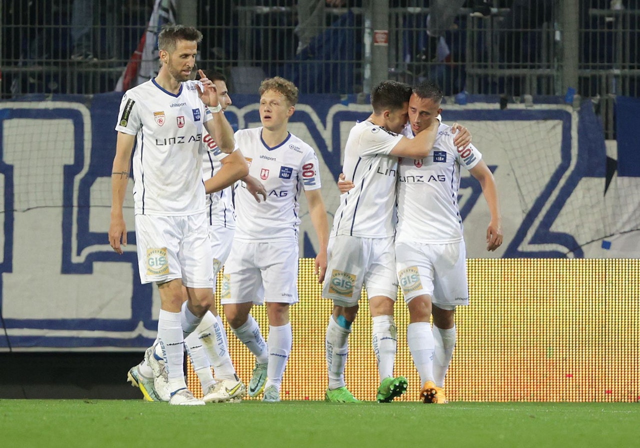 Heute.at - 2:0 im Schlager! Blau Weiß Linz an der Tabellenspitze