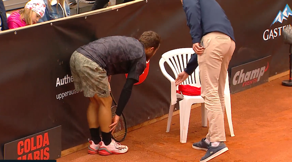 Hugo Gaston hat Schmerzen