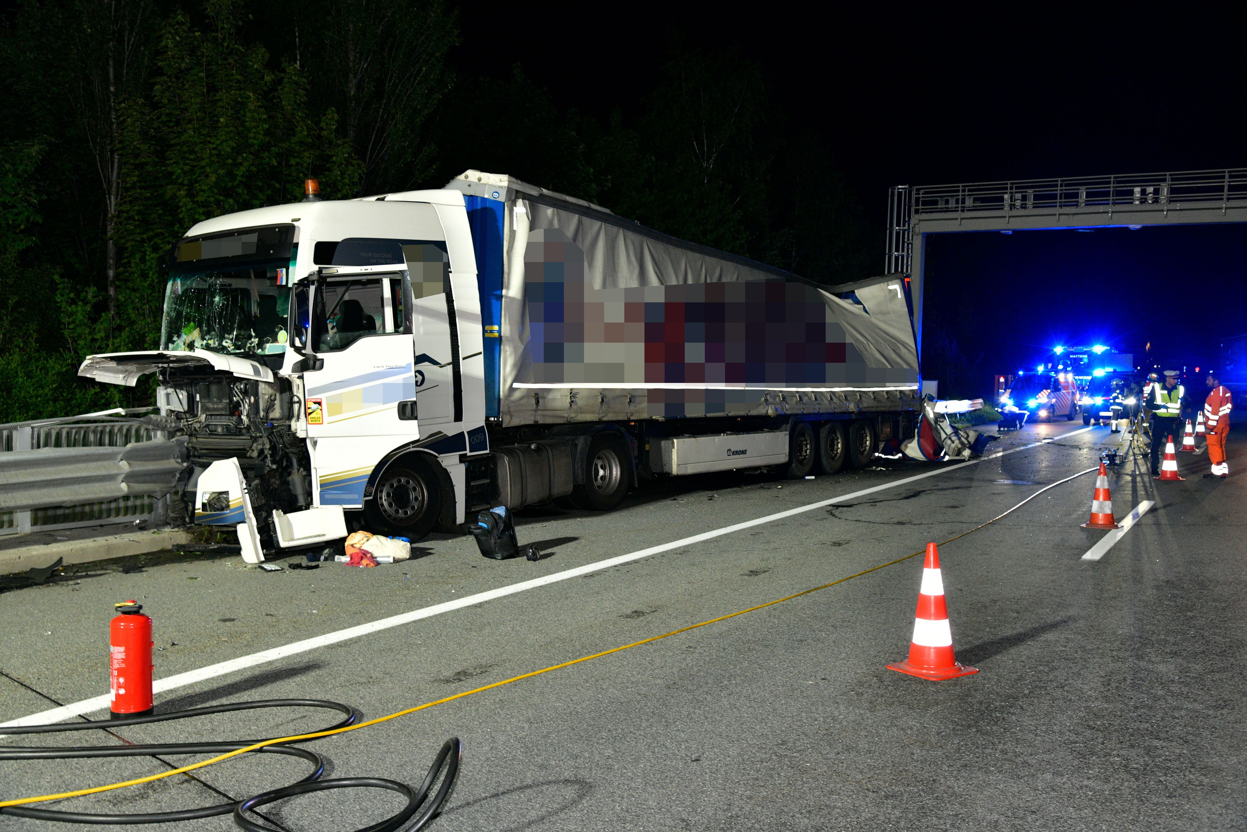 Schwerer Verkehrsunfall am Samstag auf der Inntalautobahn.