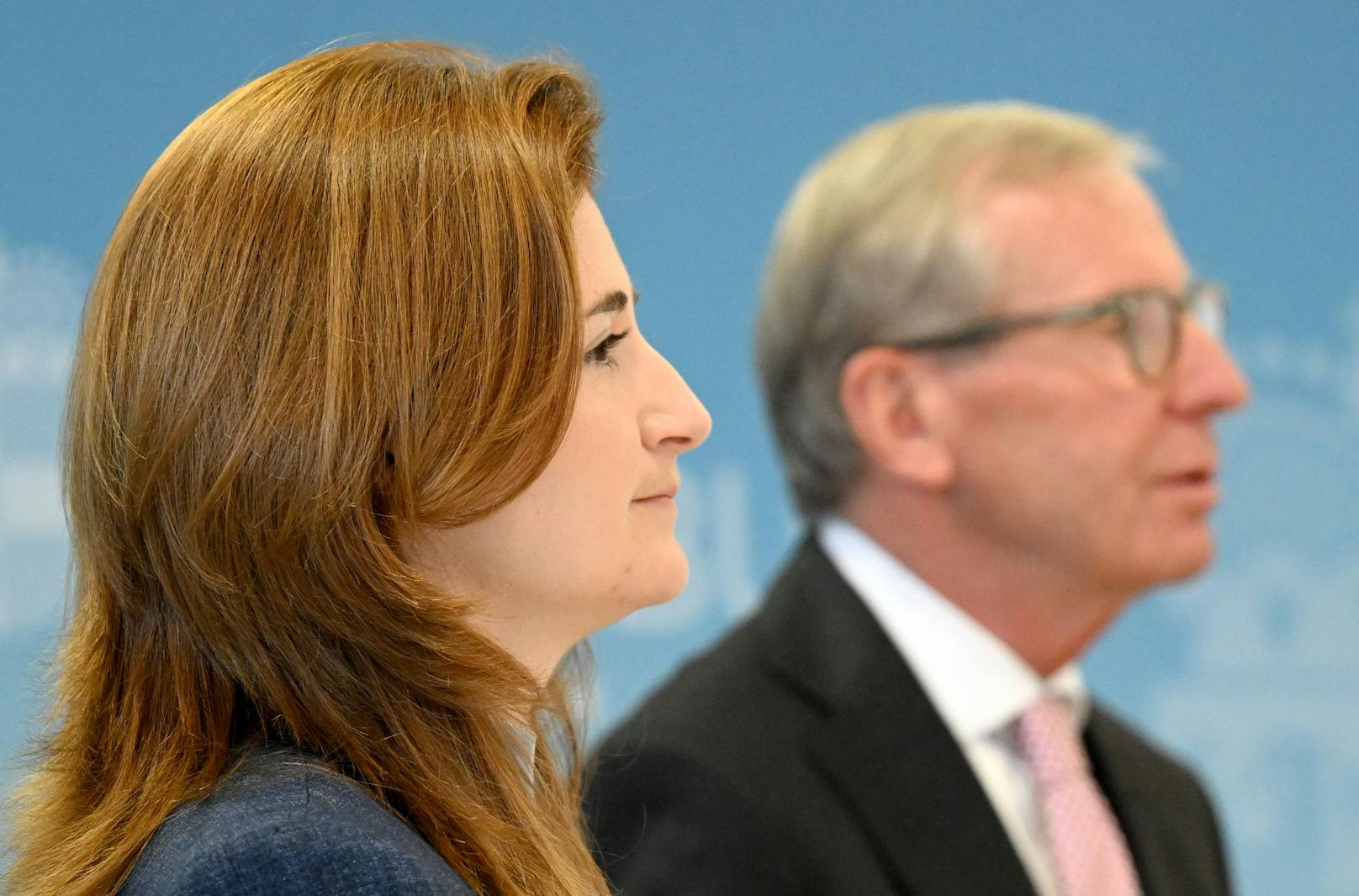 Marlene Svazek und Wilfried Haslauer wollen die Verhandlungen Ende Mai abschließen.&nbsp;