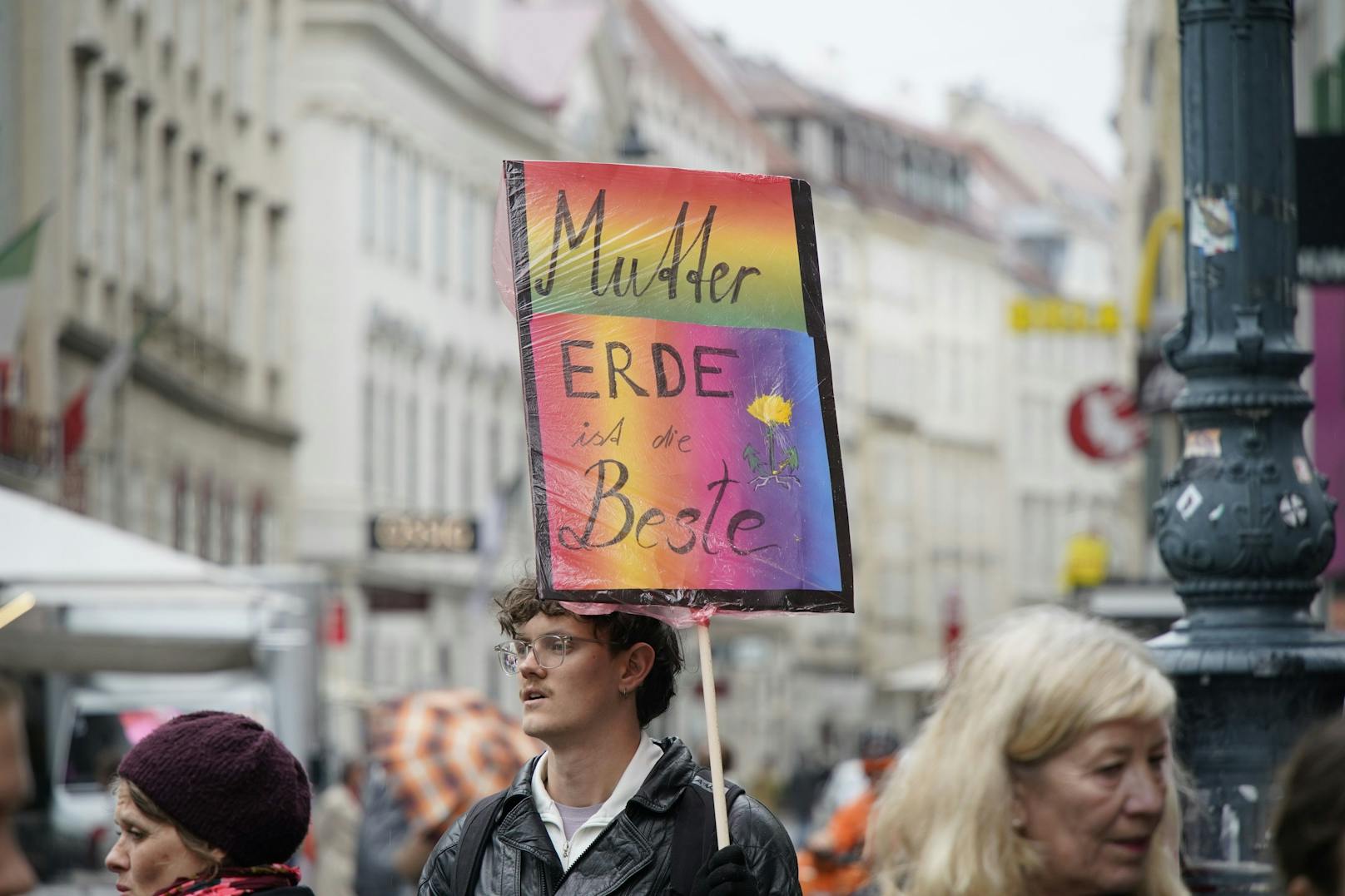 Am Muttertag protestierten in Wien Mamas gemeinsam mit der Letzten Generation.&nbsp;