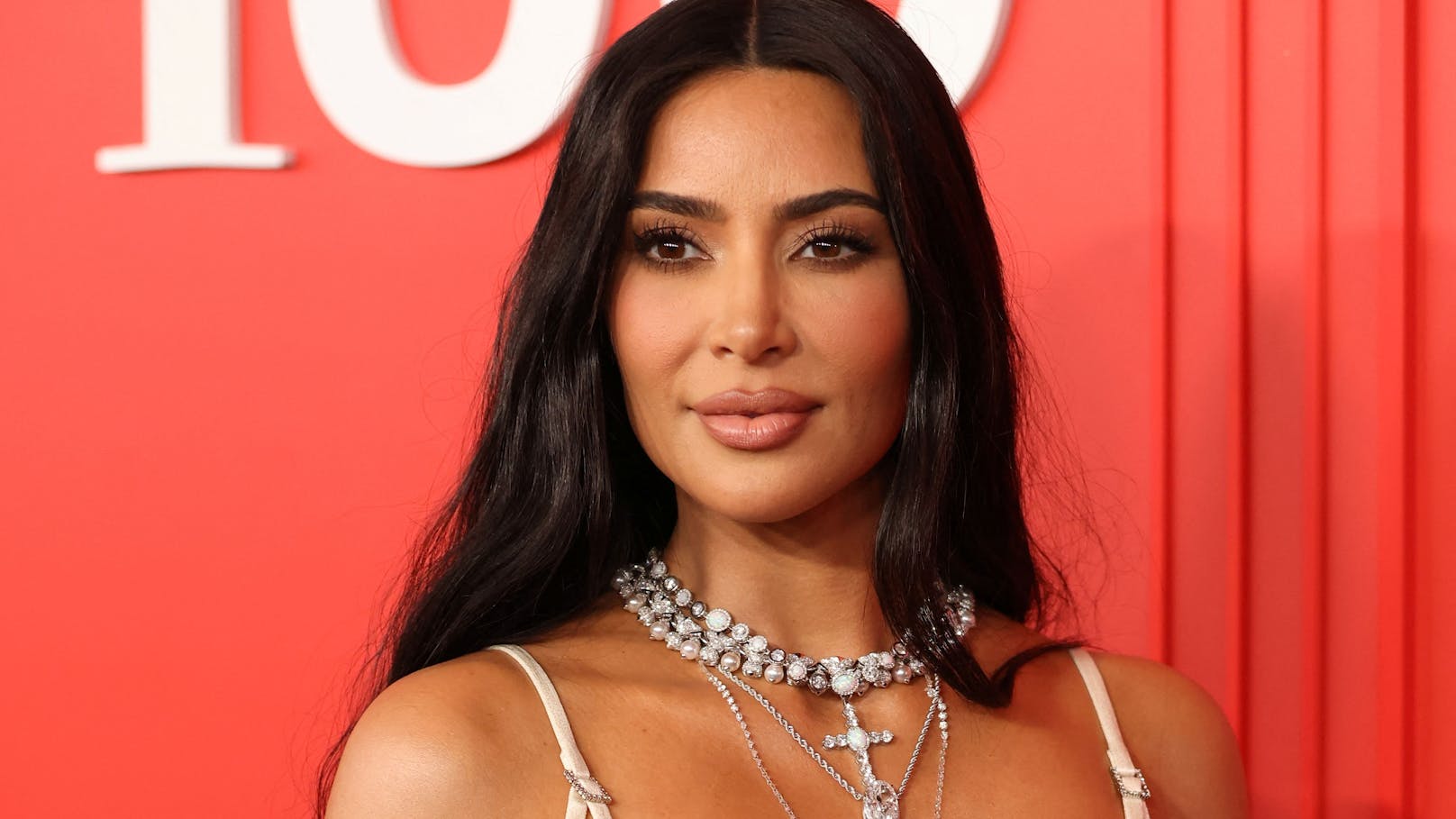 Kim Kardashian bekam Abfuhr von Lagerfelds Choupette