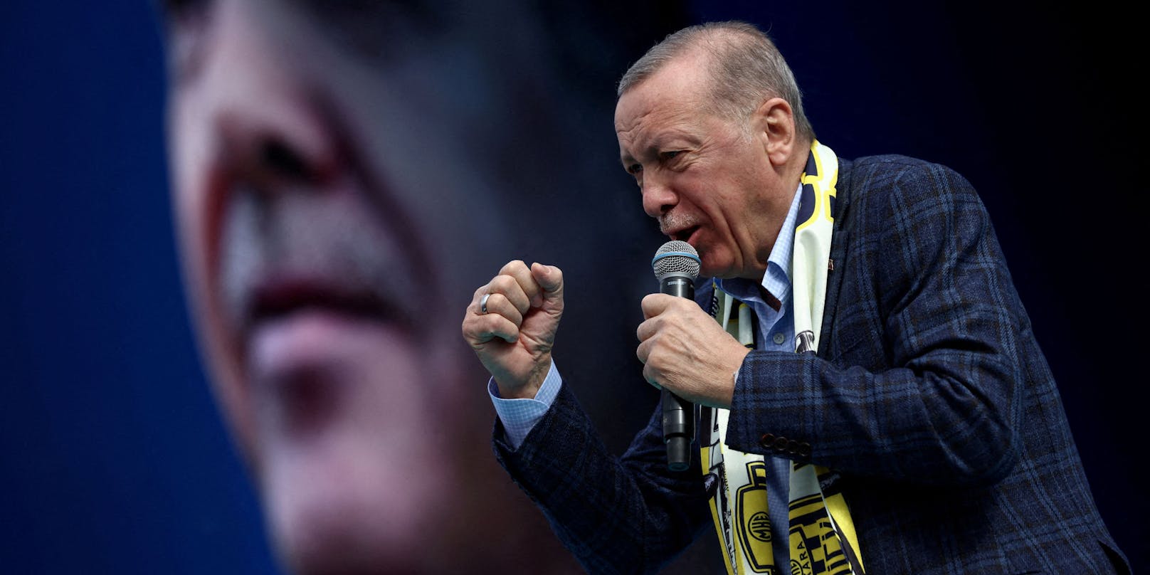 Erdoğan hat die Mehrheit verloren.