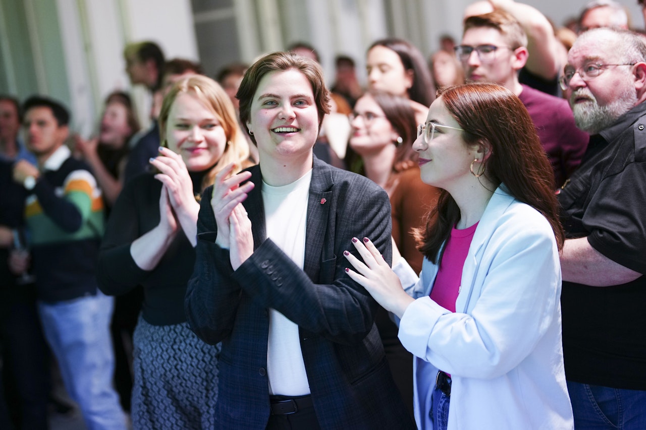 Heute.at - ÖH-Wahl-Ergebnisse endlich da – VSStÖ gewinnt