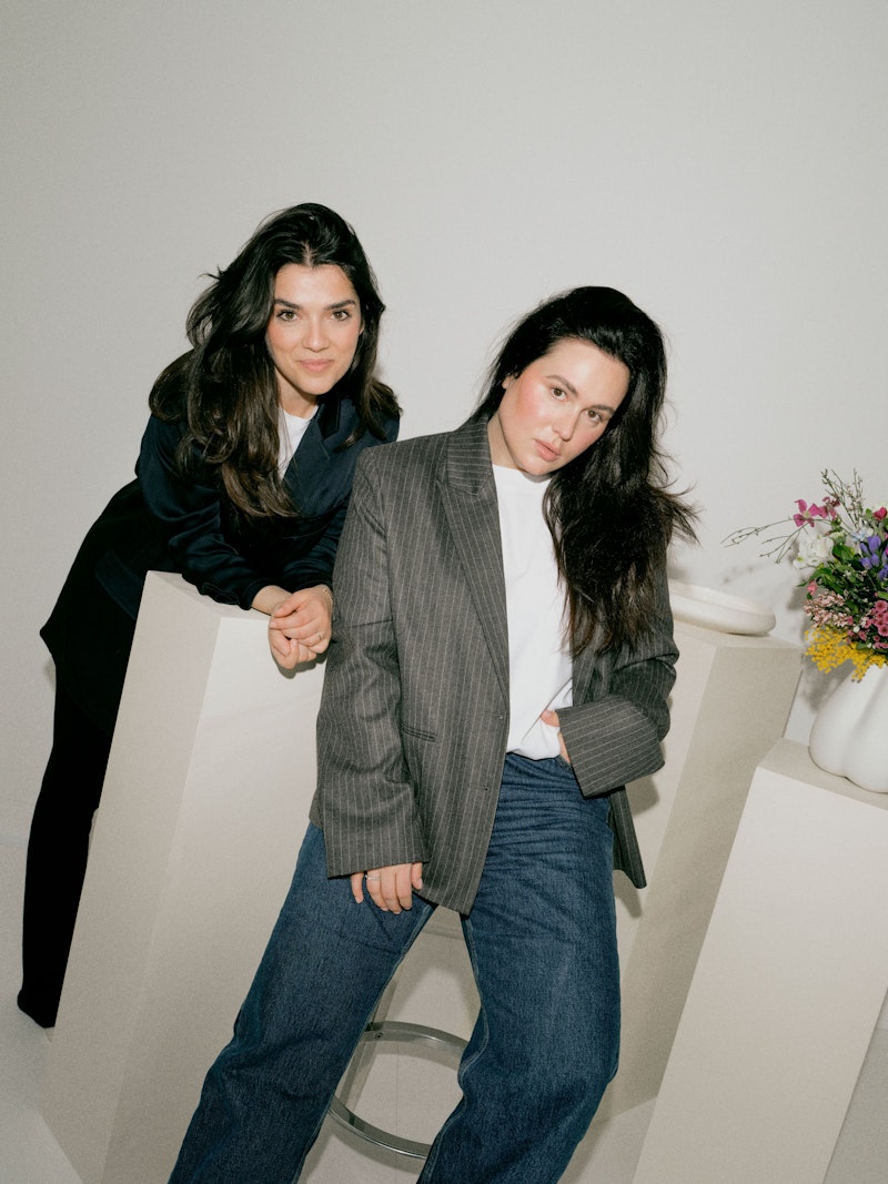 Leonie Deventer und Louisa Beyer gründeten Within Mood im Jahr 2021.
