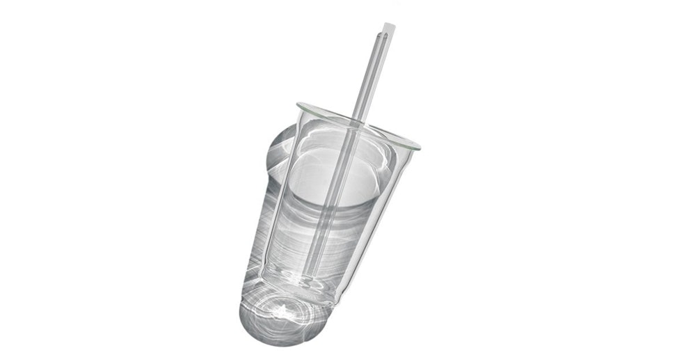Mit den Cold Cups aus Glas hat das Duo den German Design Award gewonnen.