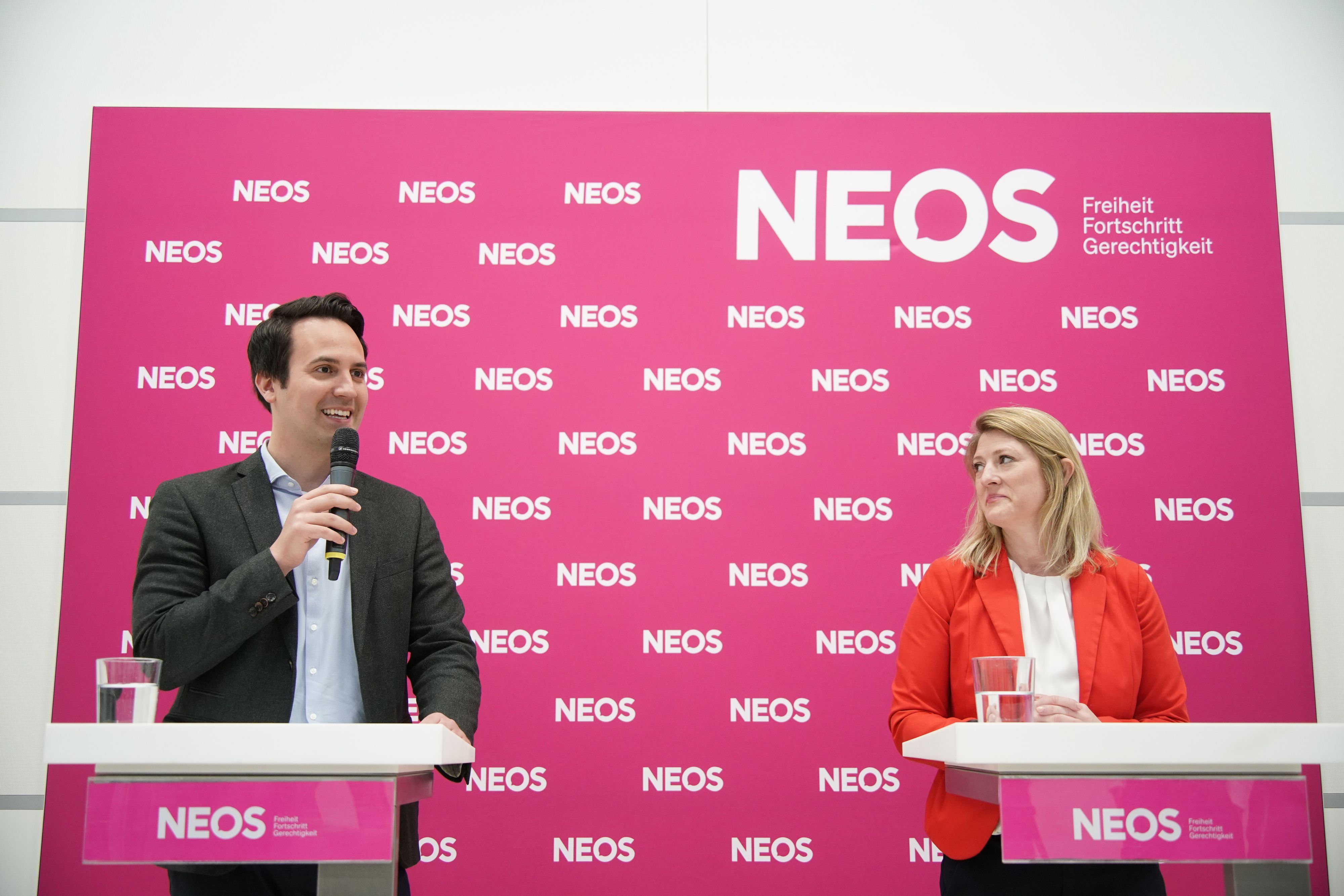 Vizebürgermeister Christoph Wiederkehr und Klubobfrau Bettina Emmerling (hier bei einer vergangenen Pressekonferenz) zogen am Donnerstag Bilanz über die Pinke Klubklausur.