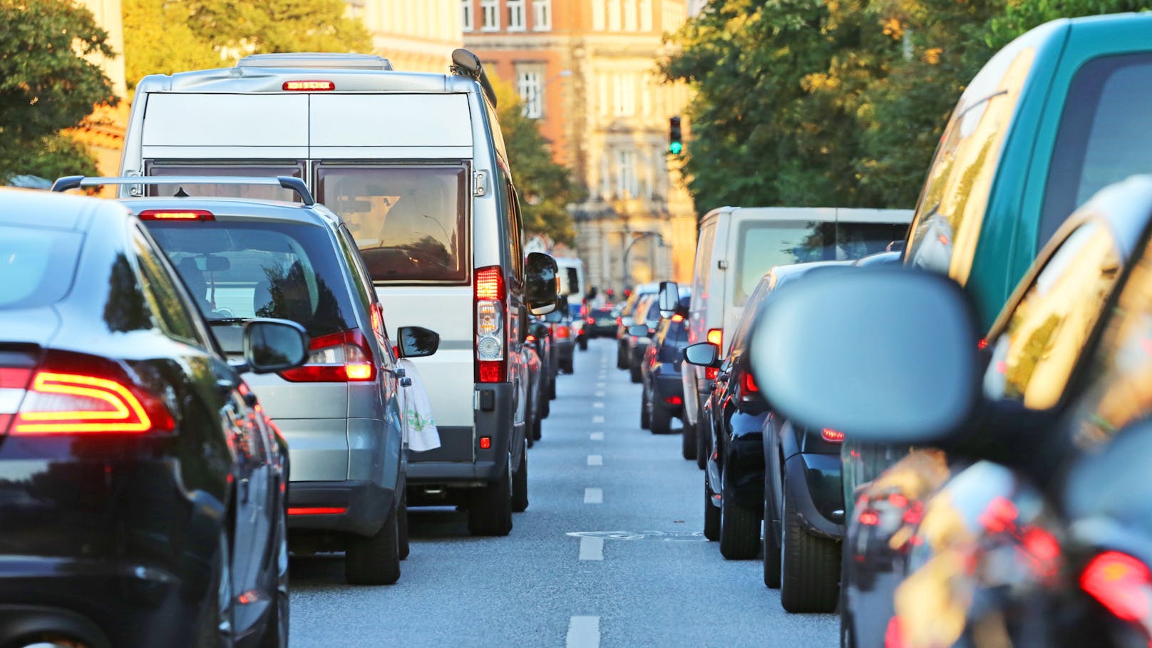 Jetzt rollt ein langes Stau-Wochenende heran