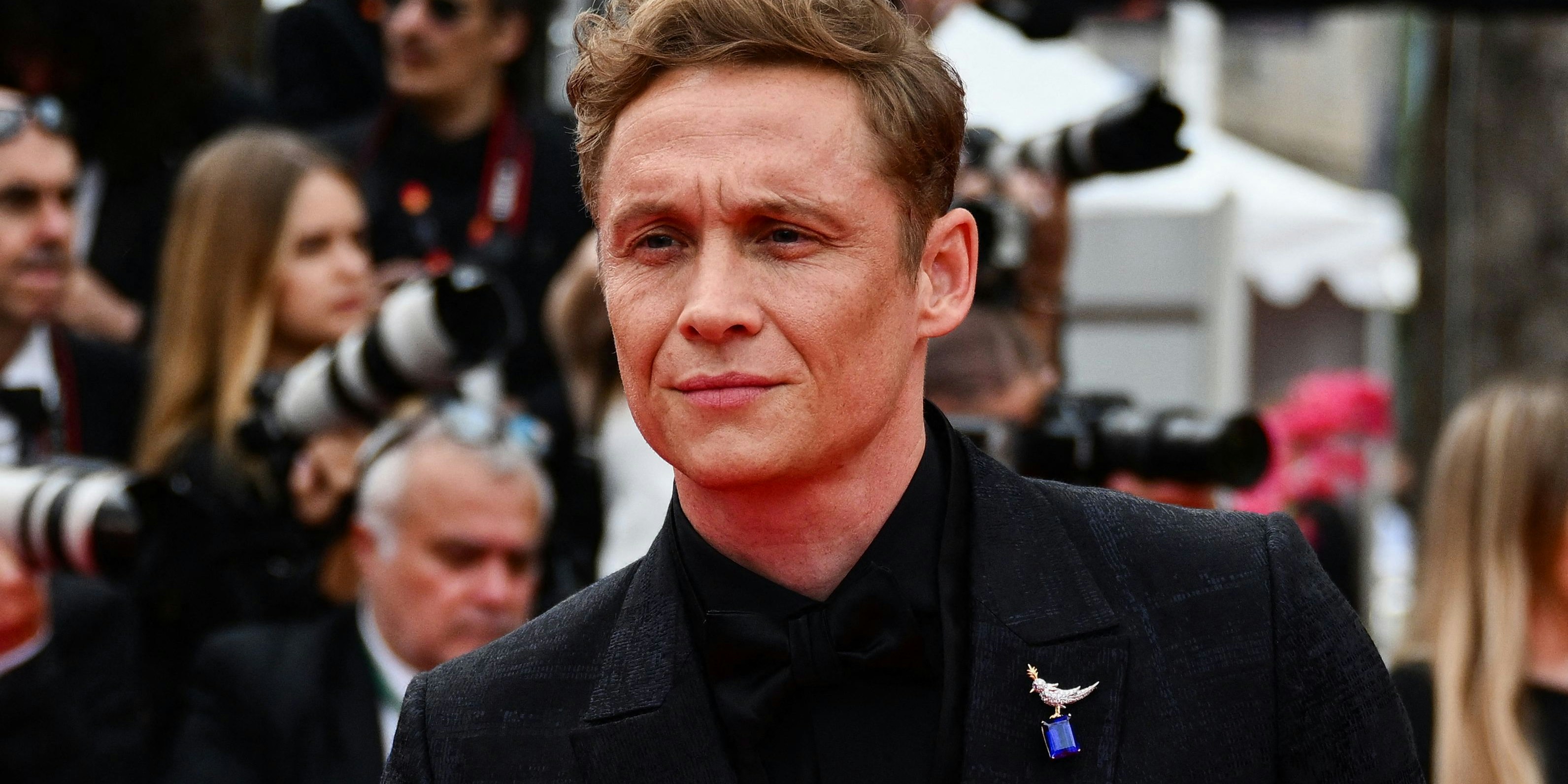 German actor Matthias Schweighoefer arrives for the opening ceremony and the screening of the film "Jeanne du Barry" during the 76th edition of the Cannes Film Festival in Cannes, southern France, on May 16, 2023. (Photo by CHRISTOPHE SIMON / AFP) - 20230516_PD10665 - Rechteinfo: Rights Managed (RM) Nur für redaktionelle Nutzung! Werbliche Nutzung erfordert Freigabe: bitte schicken Sie uns eine Anfrage.