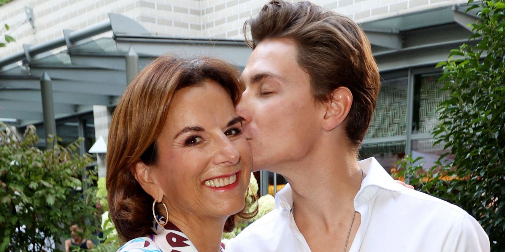 Claudia Obert kehrt mit ihrem Partner Max Suhr ins Fernsehen zurück.