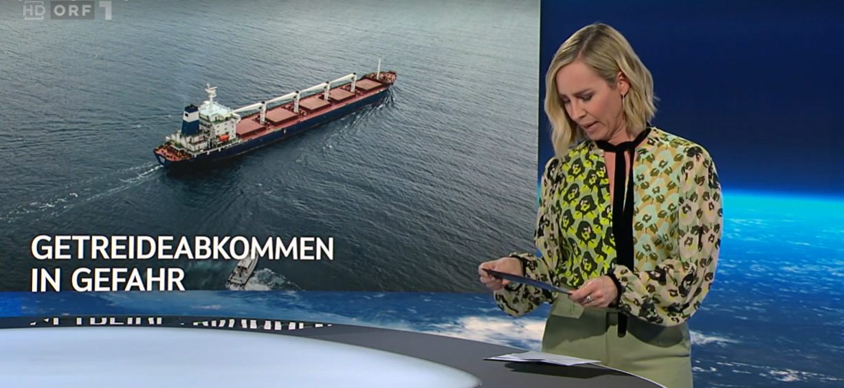 Stermann und Grissemann machen sich über Nadja Bernhard lustig. 