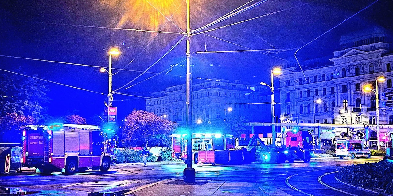 Autobrand in CityGarage Polizei jagt nun Feuerteufel Heute.at