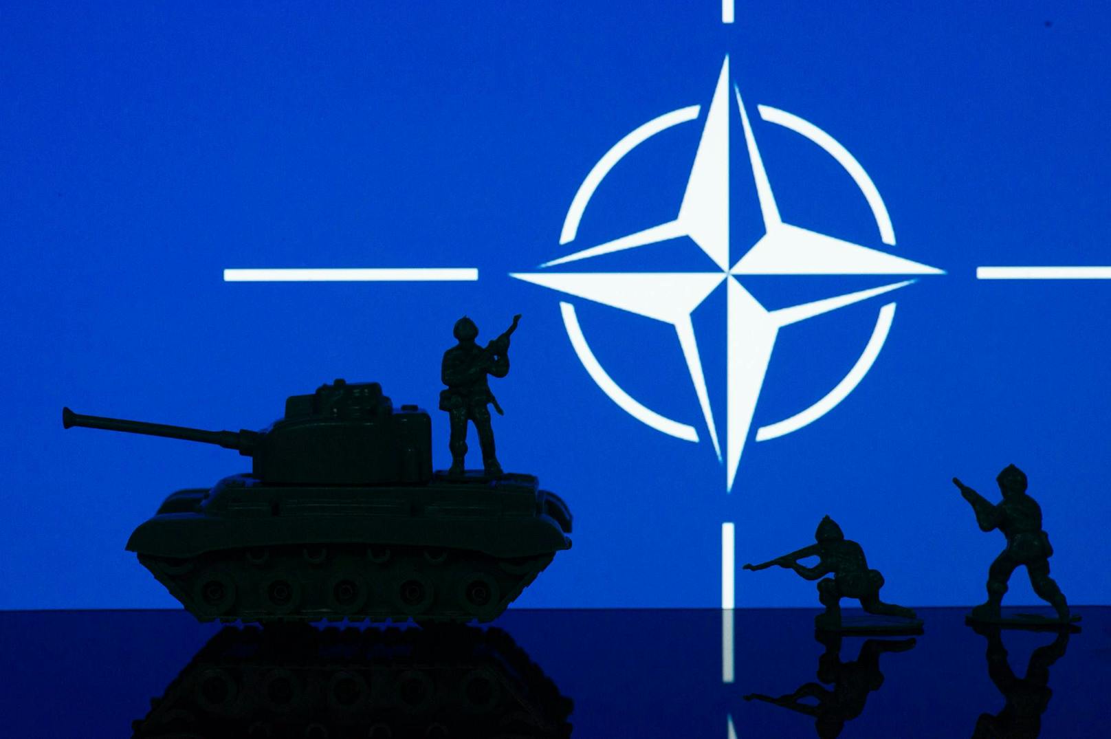 Am Samstag äußerte sich die Nato erstmals zur Lage in Russland.