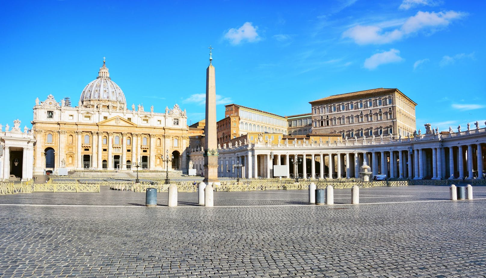 Auto rast durch Tor in Vatikanstaat – Mann festgenommen