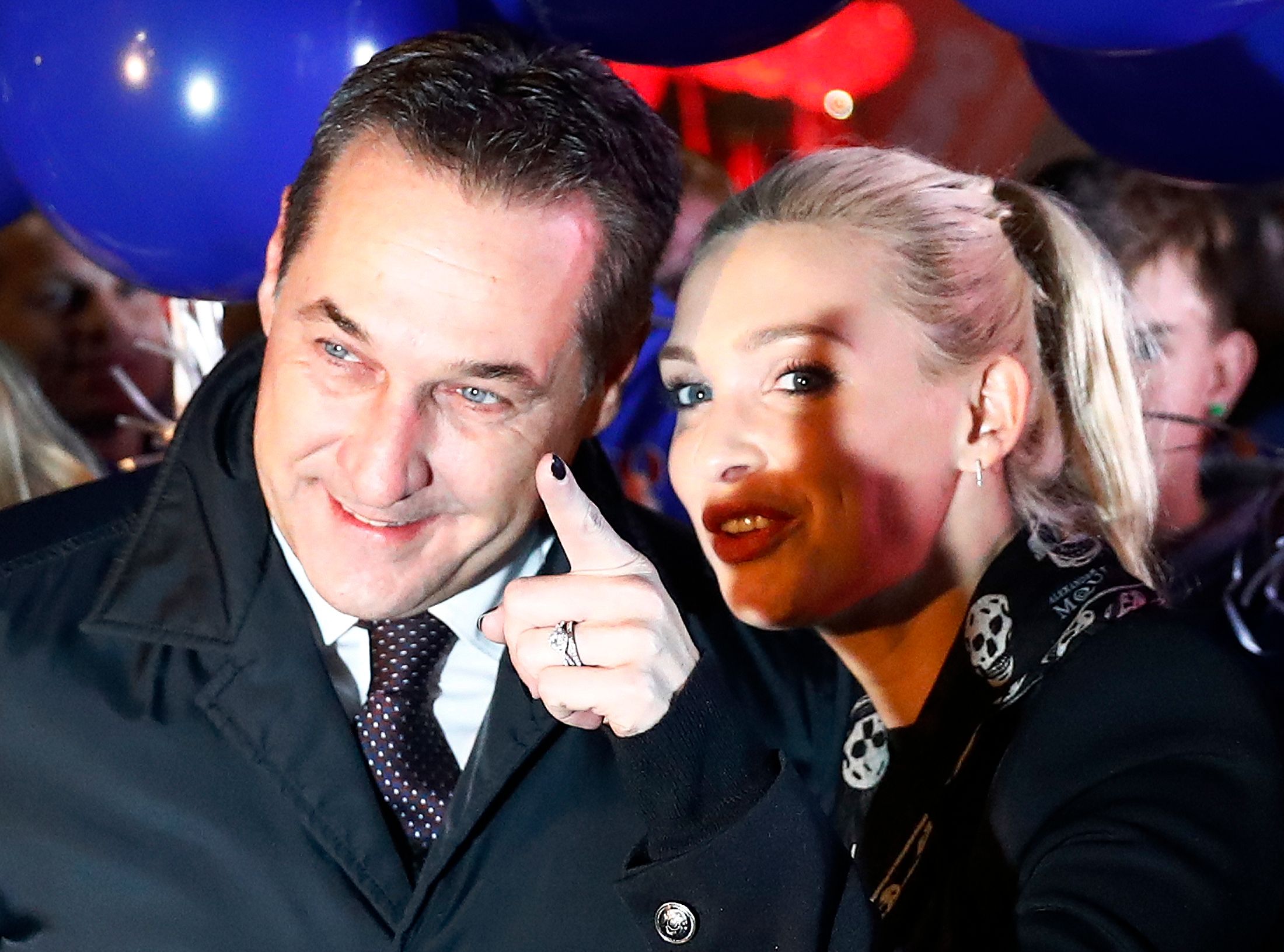 Ein Bild aus für sie besseren Zeiten: Ex-FPÖ-Chef Heinz-Christian Strache und seine damalige Noch-Frau Philippa.