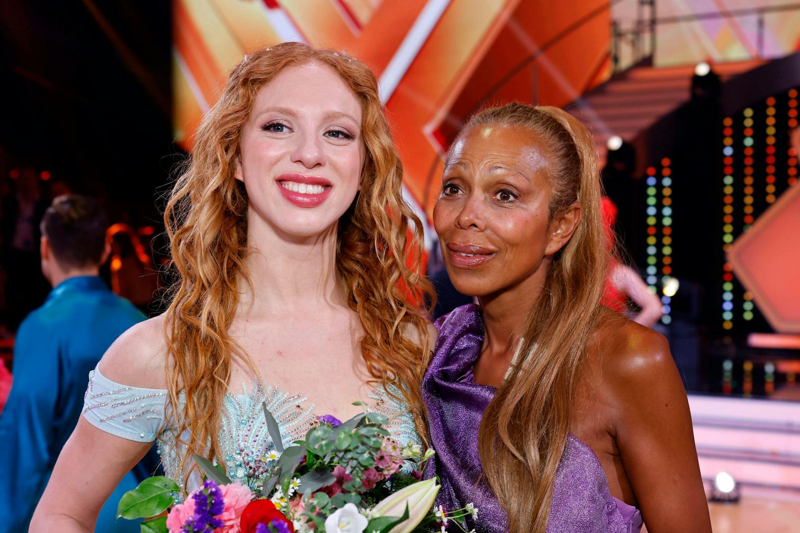 Becker-Tochter Anna Ermakova (23) mit Mama&nbsp;Angela Ermakova im Finale der 16. Staffel der RTL-Tanzshow "Let's Dance" am 19. Mai 2023.