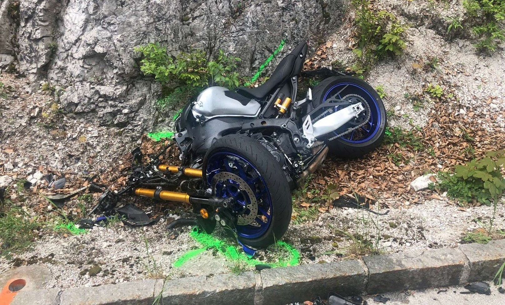 Biker-Frontal-Unfall