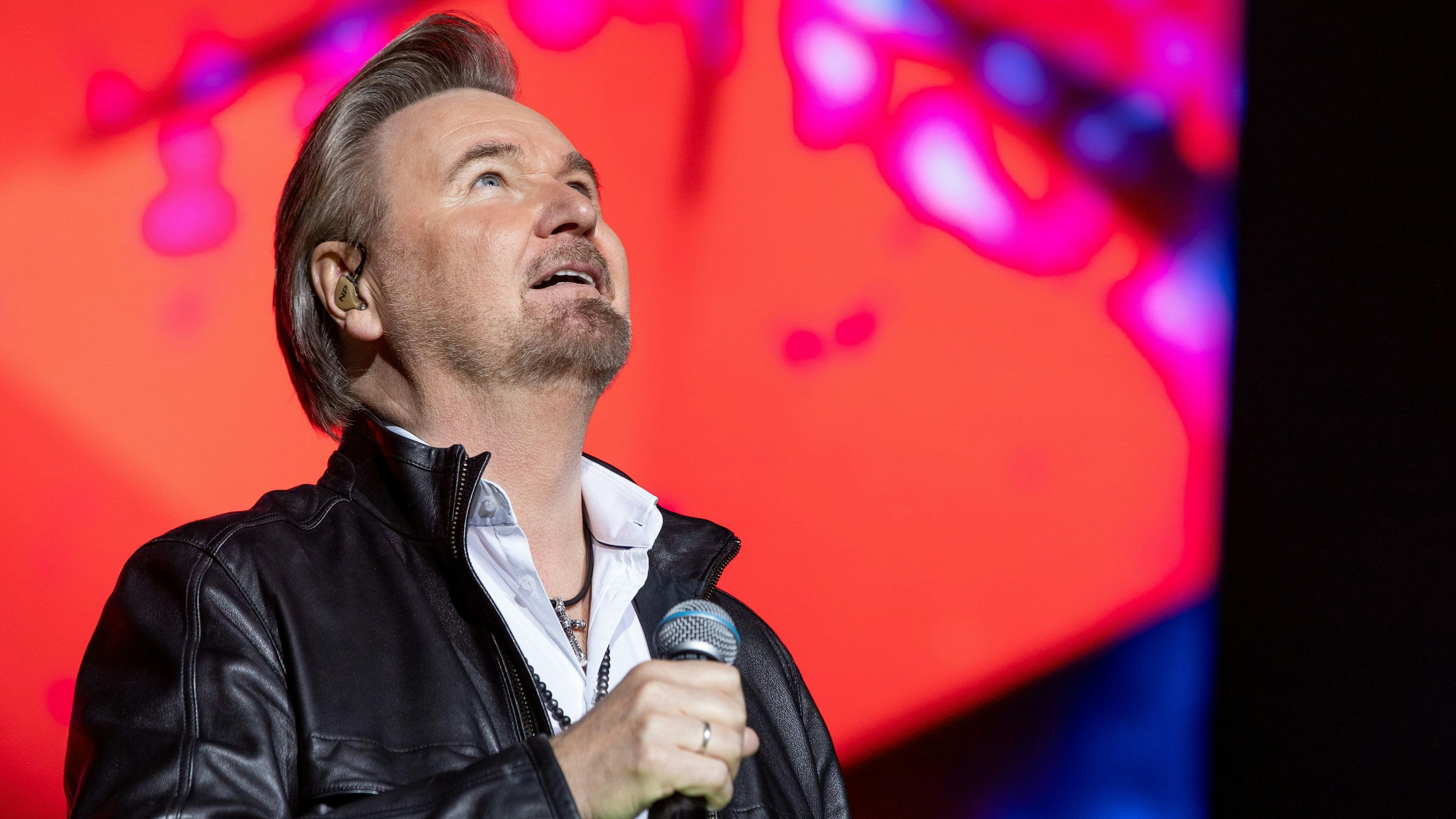 Download von www.picturedesk.com am 21.05.2023 (20:03).  25.03.2023, SAP Arena, Mannheim, GER, Schlagernacht des Jahres das Original, im Bild Schlagersänger Nik P. // during the Hit Night of the Year at the SAP Arena in Mannheim, Germany on 2023/03/25. EXPA Pictures © 2023, PhotoCredit: EXPA/ Eibner-Pressefoto/ Gerhard Wingender *****ATTENTION - OUT of GER***** - 20230521_PD1676 - Rechteinfo: Rights Managed (RM)