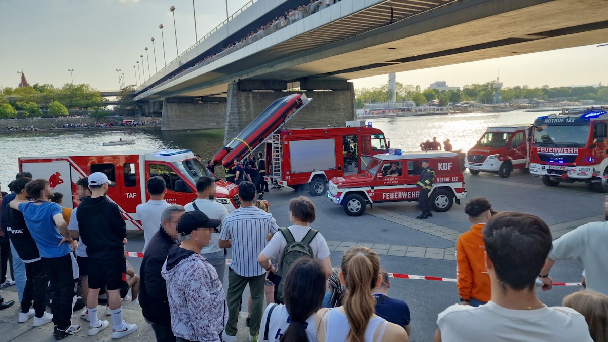 Polizei, Boote, Hubschrauber – Großeinsatz auf Donauinsel