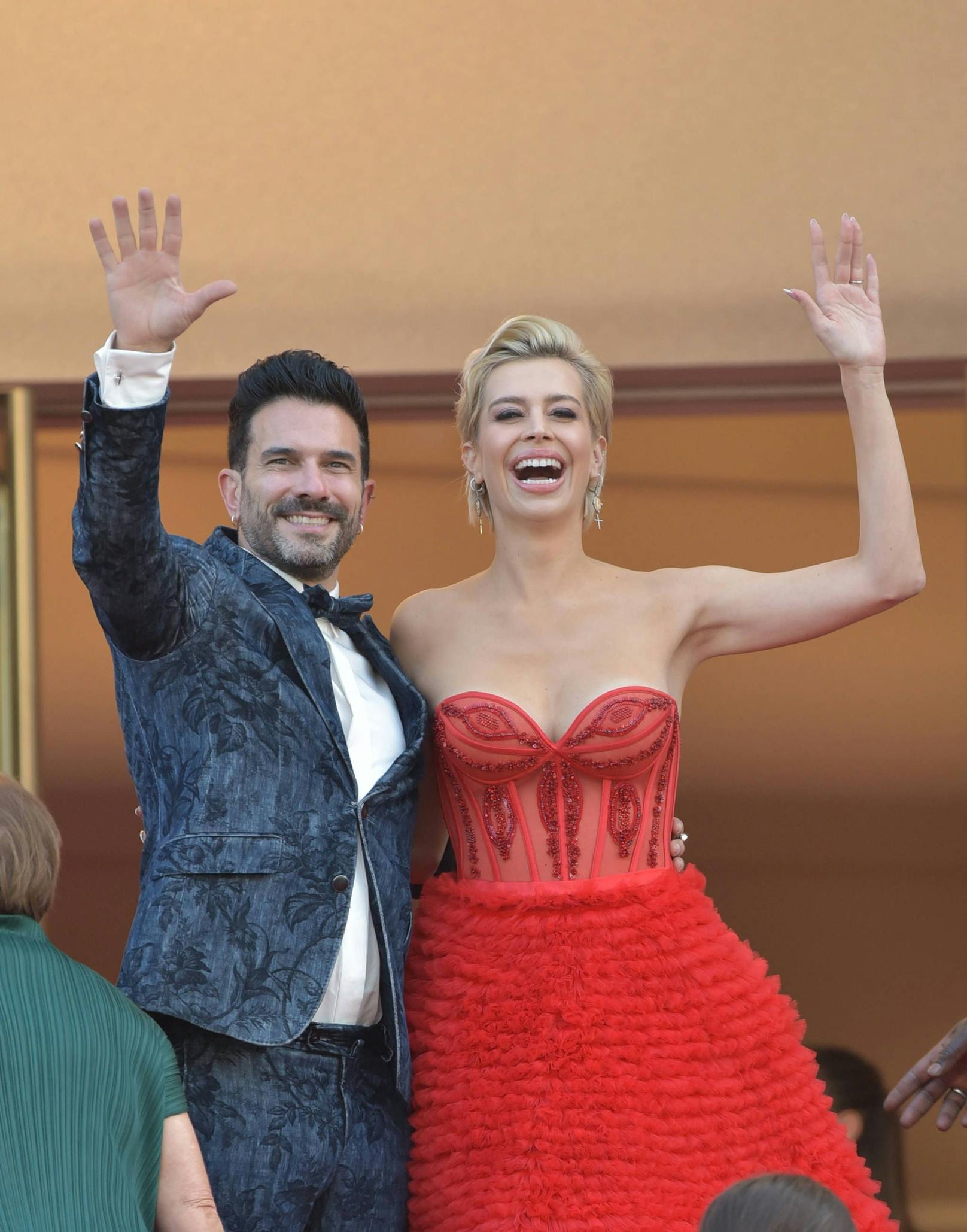 Negativ-Schlagzeilen? Marc Terenzi und Verena Kerth lachen böse Meldungen bei ihrem Auftritt in Cannes einfach weg. 