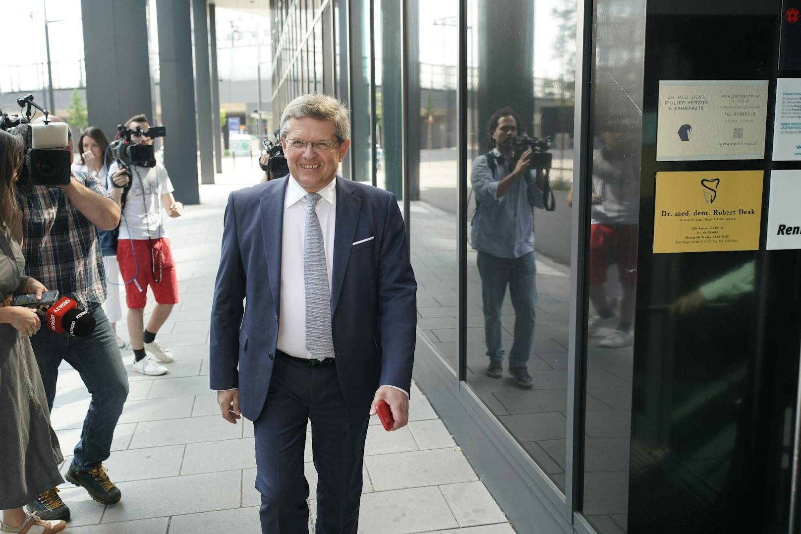 SPÖ-Bundesgeschäftsführer Christian Deutsch vor dem Treffen der Wahlkommission am Montag (22.05.2023).