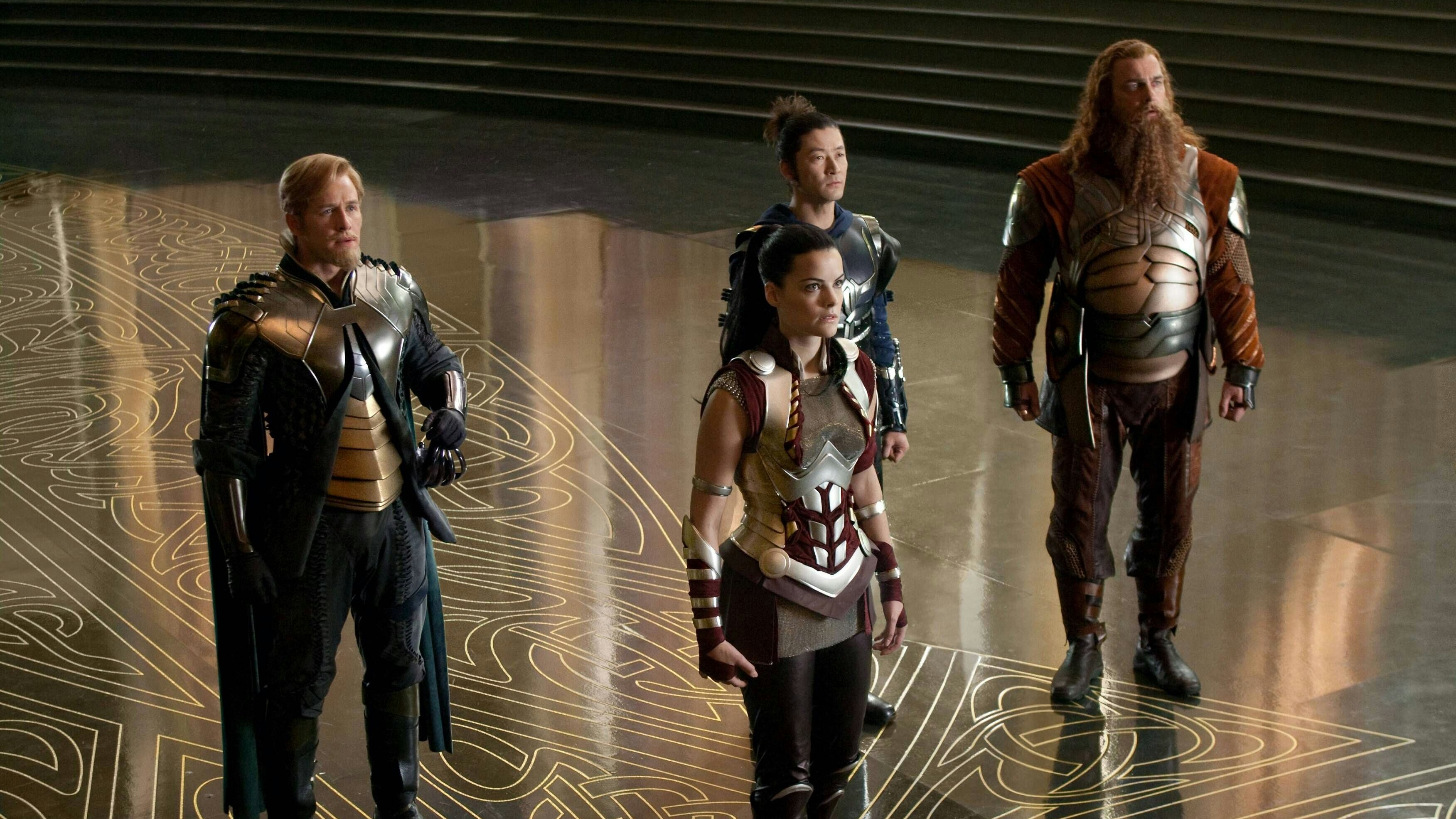 Joshua Dallas, Jaimie Alexander, Tadanobu Asano & Ray Stevenson Characters: Fandral, Sif, Hogun, Volstagg Film: Thor USA 2011 Director: Kenneth Branagh 21 April 2011 PUBLICATIONxINxGERxSUIxAUTxONLY Copyright: MaryxEvansxAFxArchivexMarvelxStudios 13055817 EDITORIAL USE ONLY