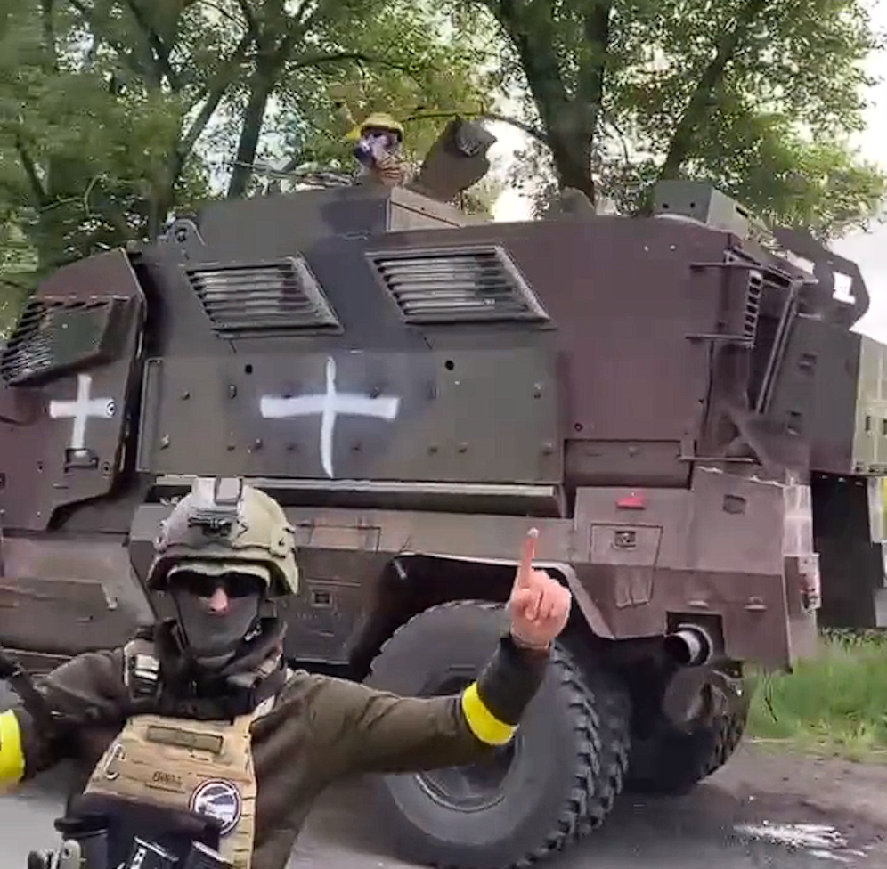 Die russischen Partisanen sollen beim Angriff Militärfahrzeuge erbeutet haben.