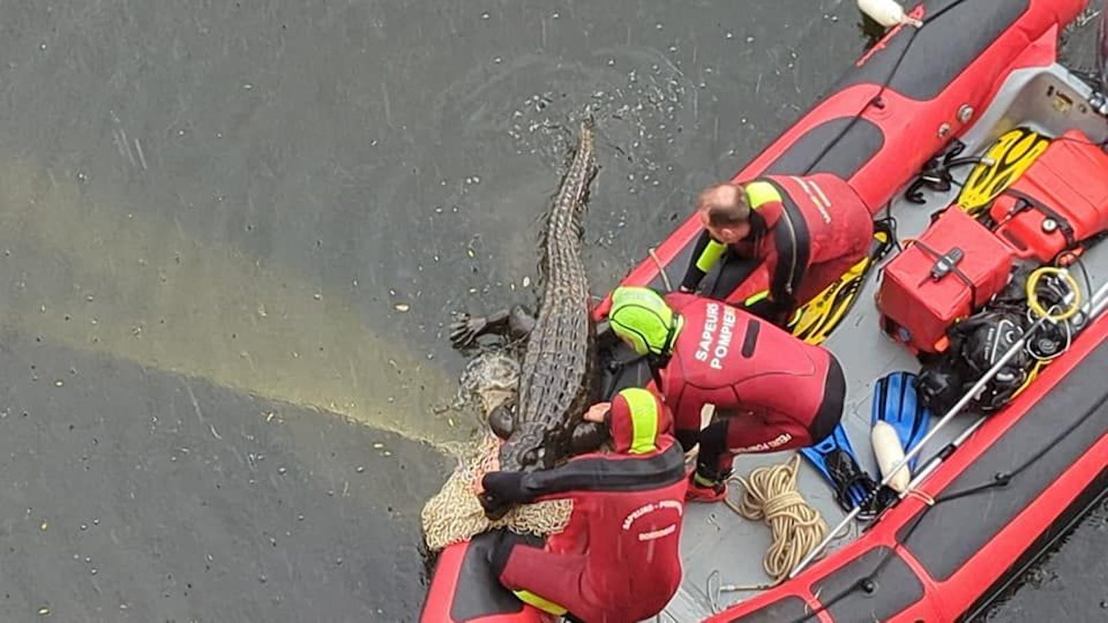 Die französische Gemeinde Bergerac warnte via Facebook vor einem mutmaßlichem Krokodil im Fluss.