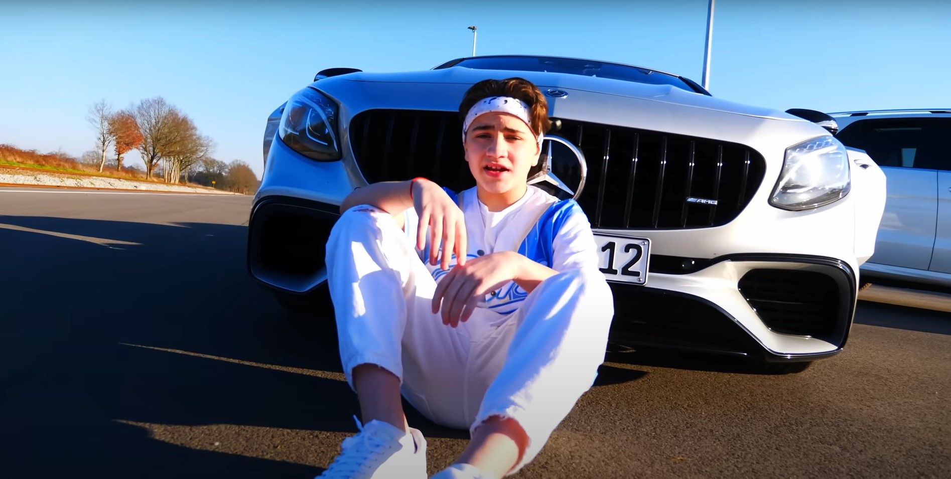 Lil M inszeniert sich in seinen Videos bereits wie die Großen.