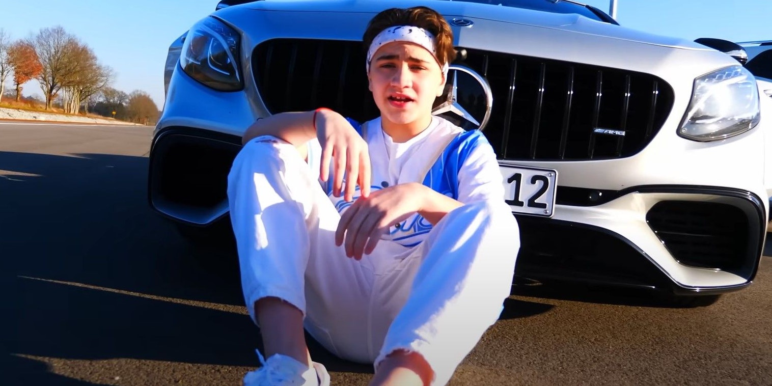 Lil M inszeniert sich in seinen Videos bereits wie die Großen.