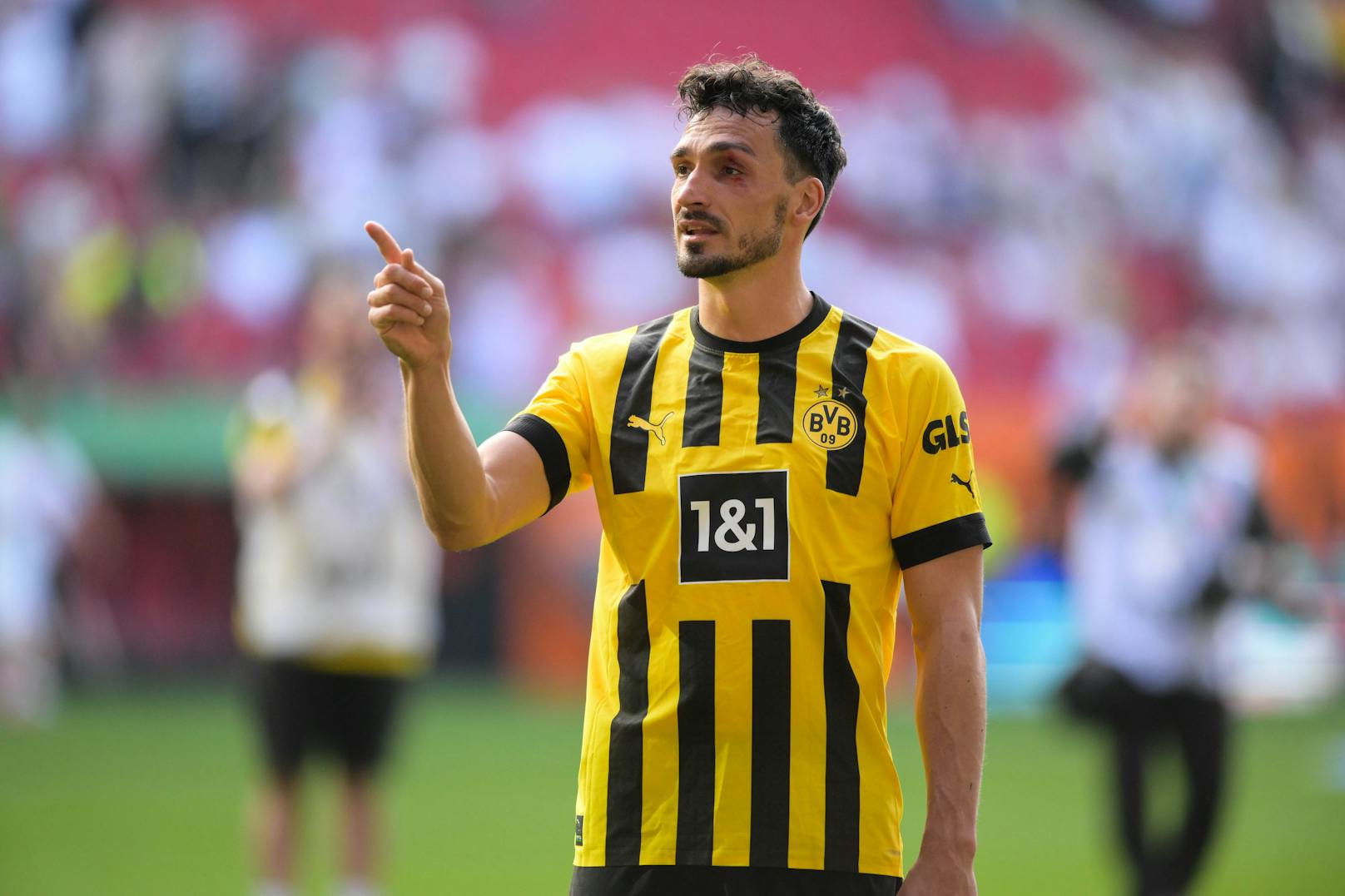 Vor Titel-Showdown: Dortmund verlängert mit Star