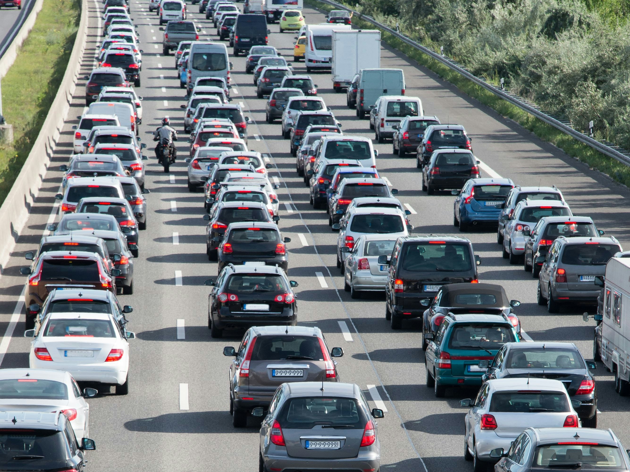 Zu Pfingsten kann es vielerorts ordentlich stauen. 
